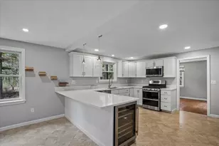 20 French Ct, Merrimack, NH 03054 - Photo 9