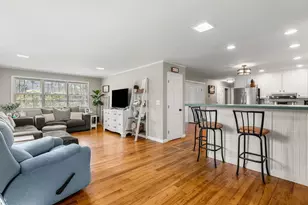 11 Fairway Dr, Amherst, NH 03031 - Photo 9