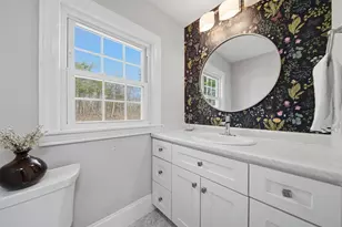 209 Hooksett Rd, Auburn, NH 03032 - Photo 27