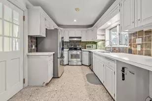 52 School St, Haverhill, NH 03765 - Photo 5
