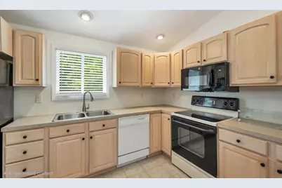 14 Garvin Road, Derry, NH 03038 - Photo 29