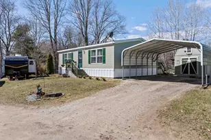 7 Lilac Ln, Pittsfield, NH 03263 - Photo 31