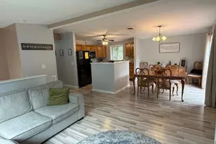 18 Baltimore Rd, Nashua, NH 03062 - Photo 5