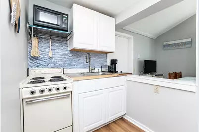 401A Ocean Boulevard #1, Hampton, NH 03848 - Photo 3