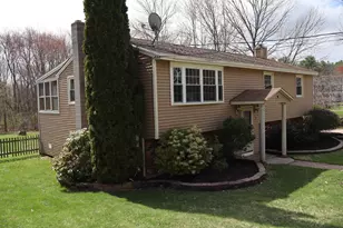 9 Whitehall Terrace, Hooksett, NH 03106 - Photo 3