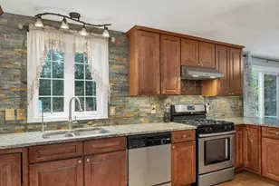 20 Ventura Dr, Raymond, NH 03077 - Photo 5