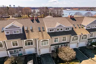 19 Bridge St, Kittery, ME 03904 - Photo 3