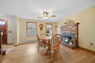 27 Winslow Farm Rd, Hudson, NH 03051 - Photo 3