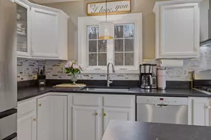 6 Stocklan Cir, Dover, NH 03820 - Photo 11