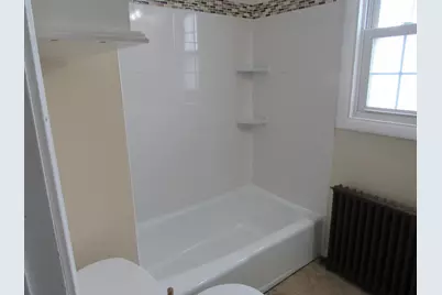 30 Longwood Avenue, Manchester, NH 03109 - Photo 13
