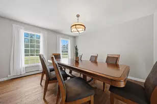 322 Meadow Fox Ln, Chester, NH 03036 - Photo 9