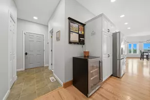 8 Ledgewood Dr, Londonderry, NH 03053 - Photo 27