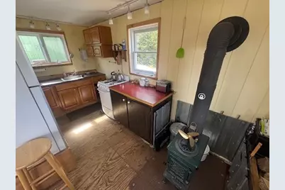 639 Pinnicle Road, Newark, VT 05871 - Photo 11