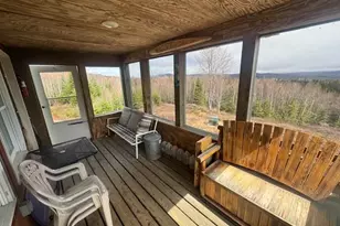 639 Pinnicle Rd, Newark, VT 05871 - Photo 9