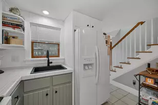 256 Pine St, Laconia, NH 03246 - Photo 19