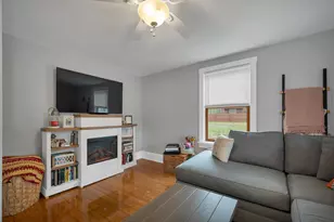 256 Pine St, Laconia, NH 03246 - Photo 11