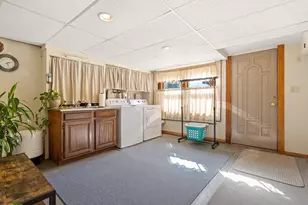 18 Center Cir, Plaistow, NH 03865 - Photo 19