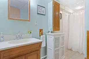 18 Center Cir, Plaistow, NH 03865 - Photo 23