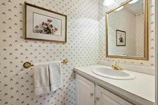 25 Peninsula Dr, Stratham, NH 03885 - Photo 25