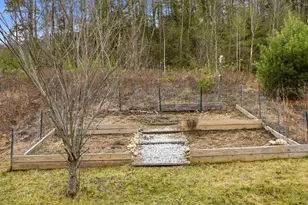 18 Richfield Wy, Wilton, NH 03086 - Photo 11