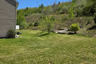 18 Richfield Wy, Wilton, NH 03086 - Photo 35