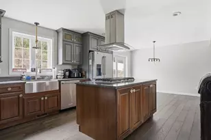 18 Richfield Wy, Wilton, NH 03086 - Photo 3