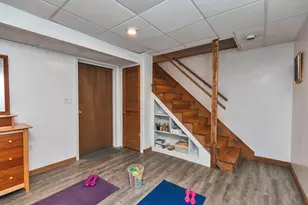 7 Governor Square, Peterborough, NH 03458 - Photo 37