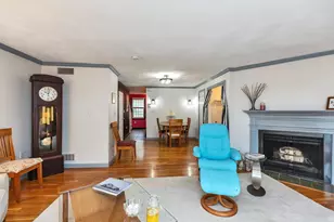 7 Governor Square, Peterborough, NH 03458 - Photo 9