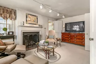 20 Atkinson St, Portsmouth, NH 03801 - Photo 15