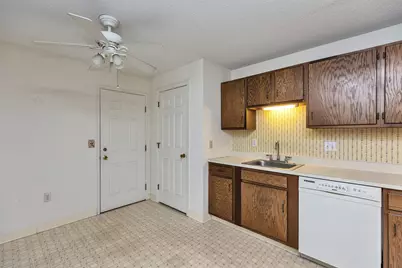 1 Northbrook Drive #102, Manchester, NH 03102 - Photo 5