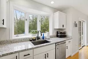 10 Upton Rd, Mont Vernon, NH 03057 - Photo 17