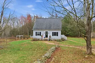 10 Upton Rd, Mont Vernon, NH 03057 - Photo 7