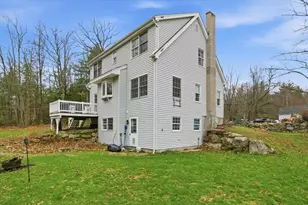 10 Upton Rd, Mont Vernon, NH 03057 - Photo 3
