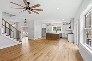 14 Stacey Ln, Chester, NH 03036 - Photo 15