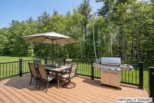14 Stacey Ln, Chester, NH 03036 - Photo 5