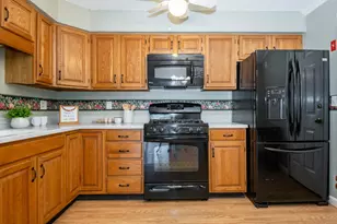 50 Brookside Dr, Exeter, NH 03833 - Photo 9