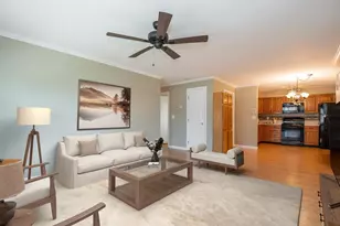 50 Brookside Dr, Exeter, NH 03833 - Photo 3