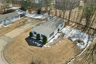 17 Justins Ct, Laconia, NH 03246 - Photo 5