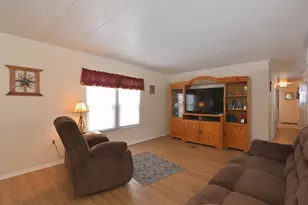 11 Amy Ln, Hampstead, NH 03841 - Photo 3