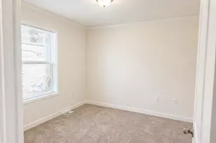 55 Thistle Way, Manchester, NH 03109 - Photo 9