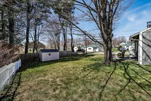 9 Hillcrest Ave, Pembroke, NH 03275 - Photo 27