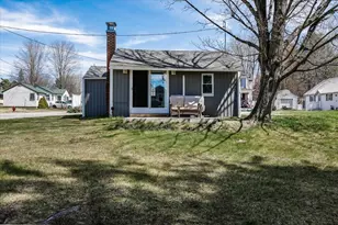 9 Hillcrest Ave, Pembroke, NH 03275 - Photo 19