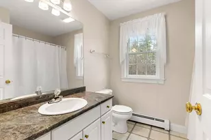 7 Lindon Dr, Brentwood, NH 03833 - Photo 29