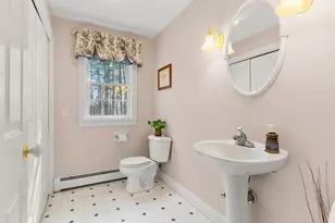 7 Lindon Dr, Brentwood, NH 03833 - Photo 31