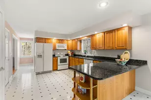 7 Lindon Dr, Brentwood, NH 03833 - Photo 11
