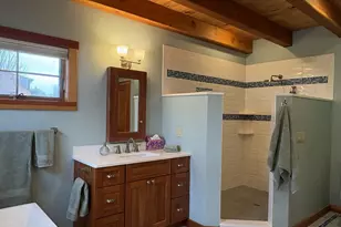 571 W Shore Rd, South Hero, VT 05486 - Photo 39