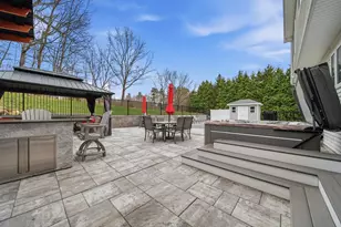 5 Zoe Ln, Newton, NH 03858 - Photo 9