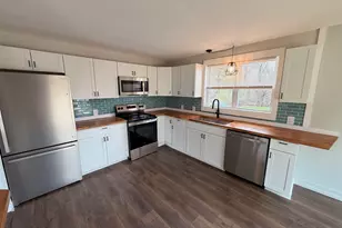 26 Ocean Rd, Greenland, NH 03840 - Photo 5