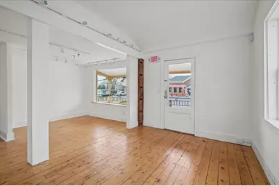 37 Green Street, Vergennes, VT 05491 - Photo 3