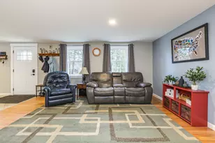 1057 Bound Tree Rd, Hopkinton, NH 03229 - Photo 9